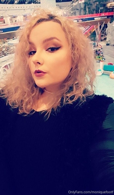 moniiquexxx mejor actriz fotos