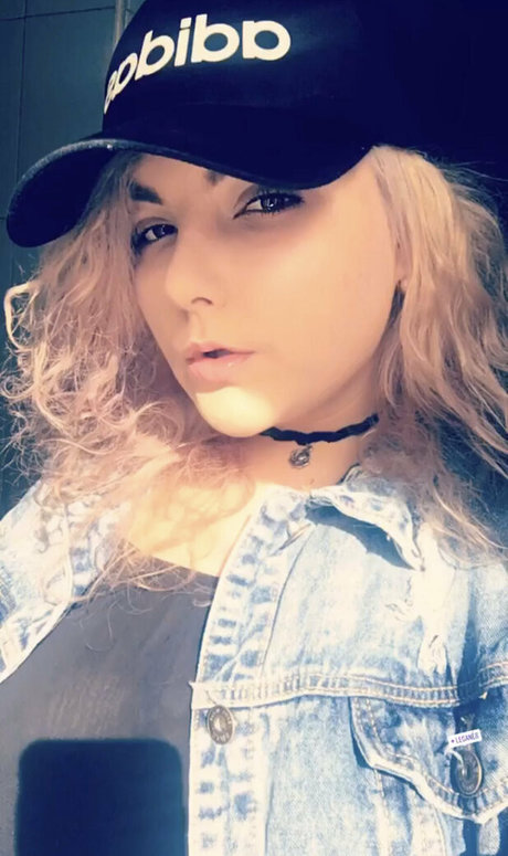 moniiquexxx modelo de alta definición fotos