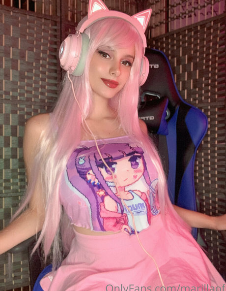 marillaof modelo superior foto