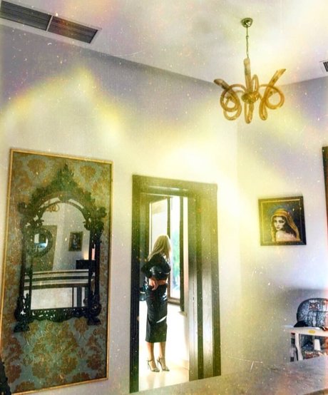 Andreea Ungur estrella libre imágenes