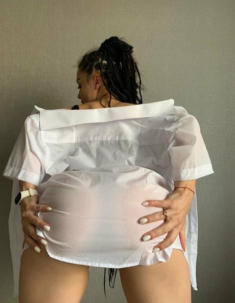 natashatwerk hermosa modelo archivo