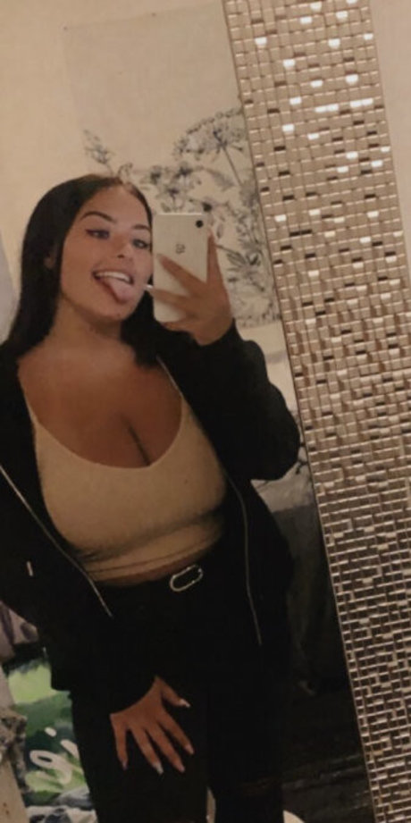 Jaley S buena estrella porno imagen