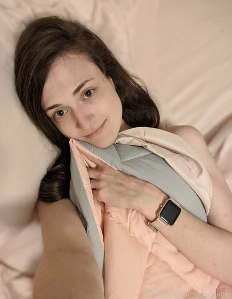 michellealter modelo pornografico foto