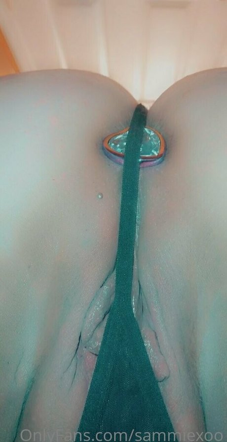 sammiexoo modelo bonita foto