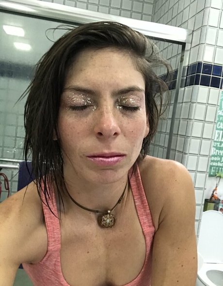 lizbecheeky desnudos estrella porno galerías