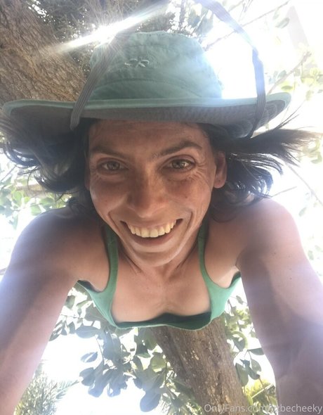 lizbecheeky modelo sexy imagen