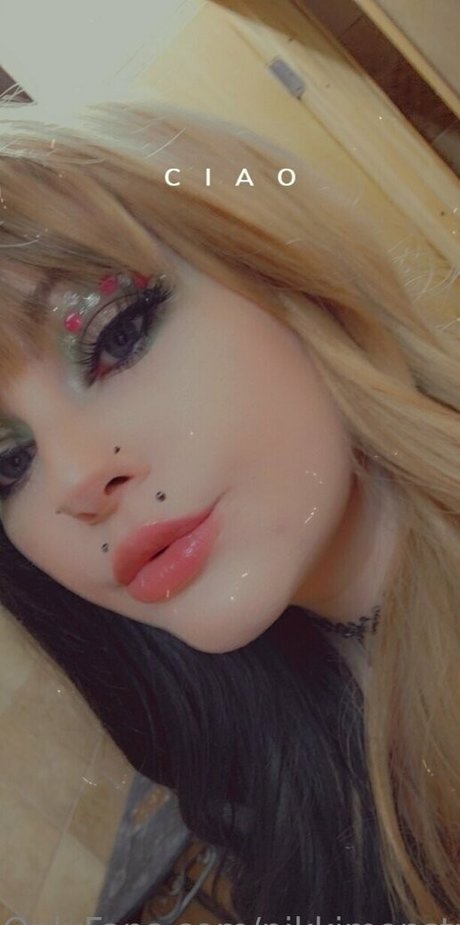 nikkimonstrosity arte modelo fotos