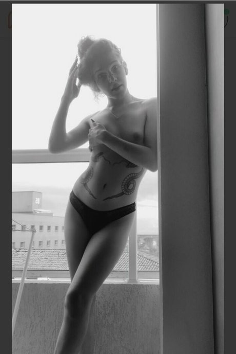 Juana Ocio estrella bonita archivo