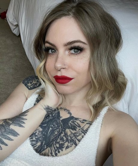 edgarallanxhoe hermosa estrella porno imágenes