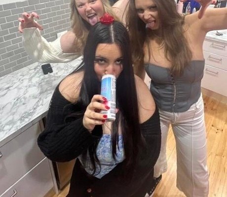 Sibel T estrella sexy imagen