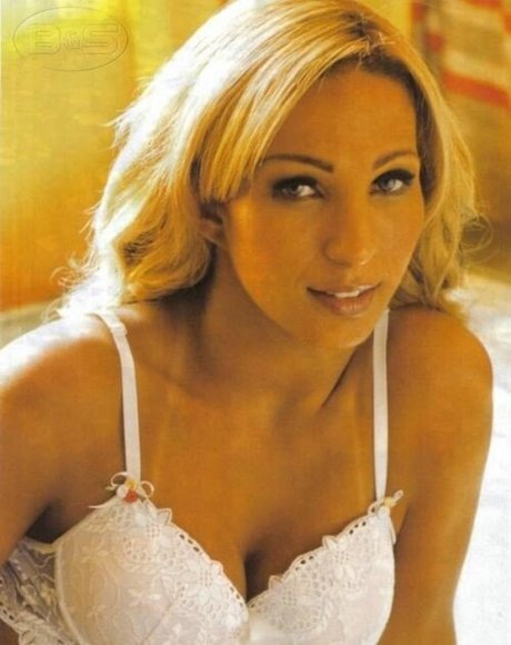 Valeska Popozuda modelo desnuda galería