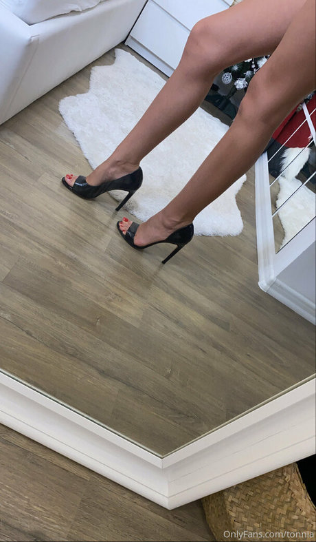 joven milf onlyfans sexy perfecto archivo