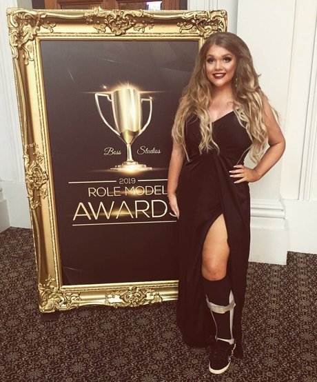 Lucy May Dawson modelo mejor imágenes