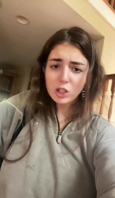 BustyBri modelo perfecto fotos