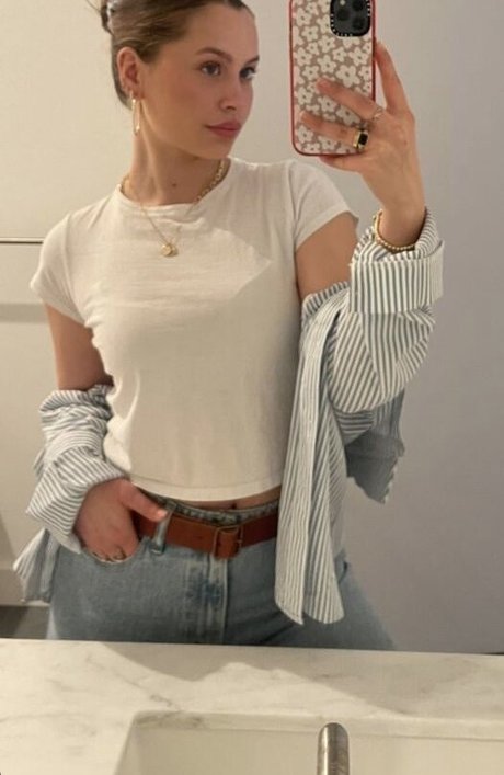 Natasha Bure estrella porno desnuda imagen