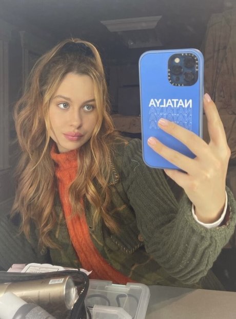 Natasha Bure modelo porno galerías