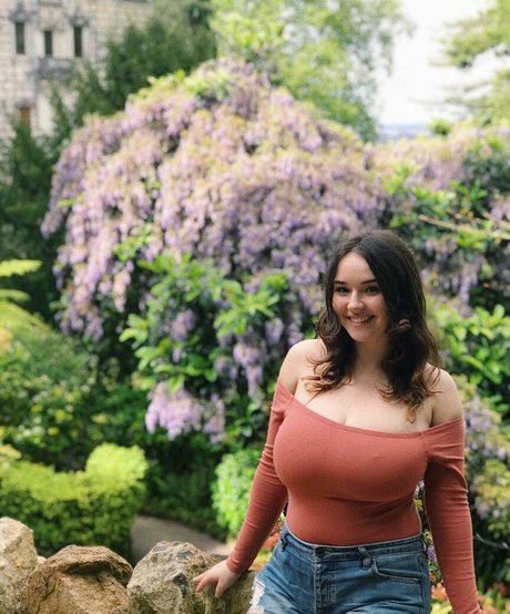 Julia F actriz porno imágenes