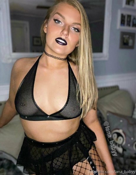 lana babyy modelo desnudos imágenes