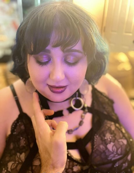 adorababylon bonita actriz recopilación