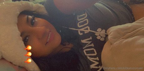 kitkatuzumaki estrella porno erótica imagen