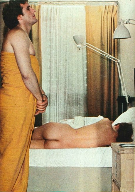 Ornella Muti modelo erótico foto