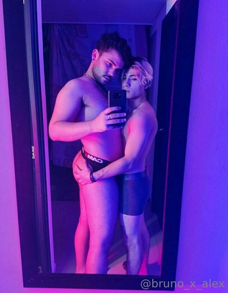 bruno 3xg desnudos estrella galerías