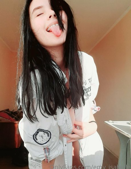 emy isabelle estrella porno galerías