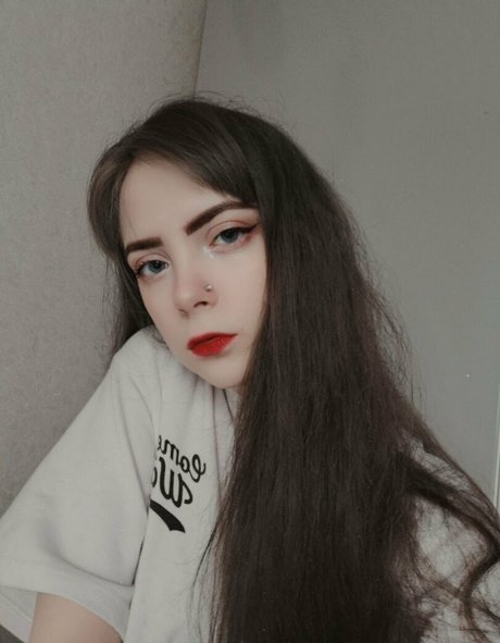 alicespace estrella porno superior foto