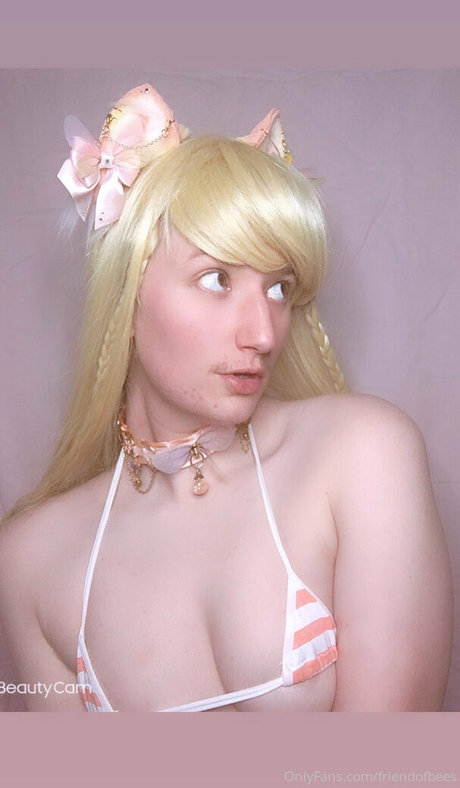 friendofbees actriz libre imágenes