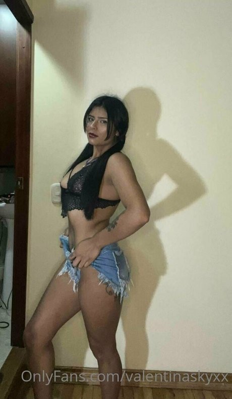 valentinaskyxx estrella porno gratis galería
