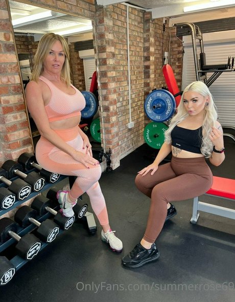 summerrose69 xxx estrella porno fotos