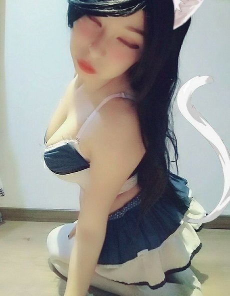 Bunnyta modelo xxx foto