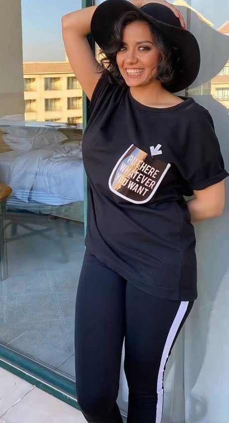 Sahar El Sayegh bonita actriz recopilación