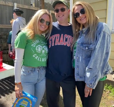 Ashley Hackel estrella superior imagen