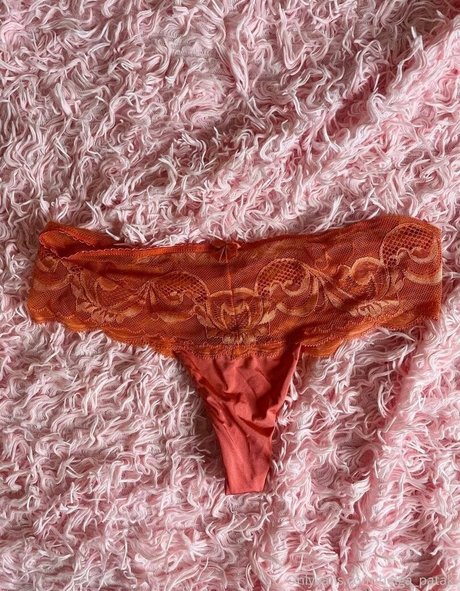 helga pataki modelo sexy fotos