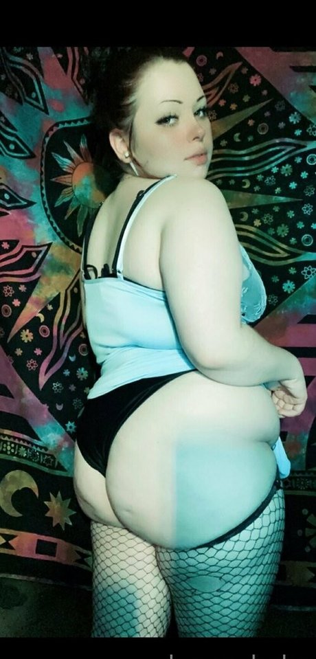 lunaaxbaby modelo mejor foto