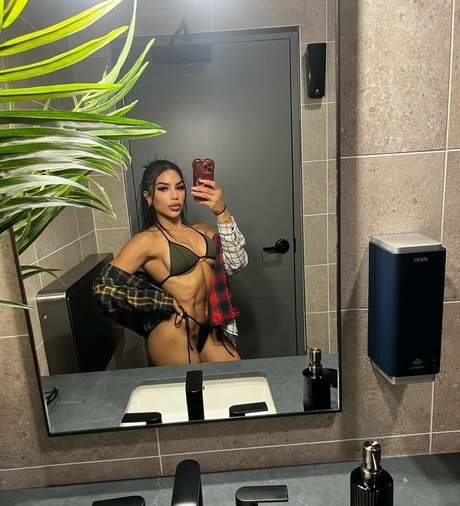 Keahla White actriz libre fotos