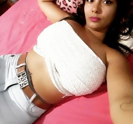 Evelim Alves estrella porno de arte imagen