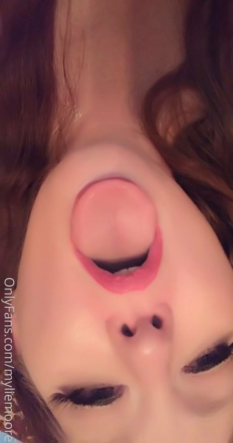 myliemoore actriz xxx fotos