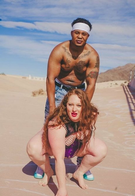 myliemoore estrella porno bonita imágenes