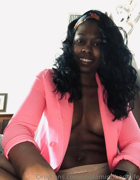 roulamindbodylife estrella porno desnuda archivo