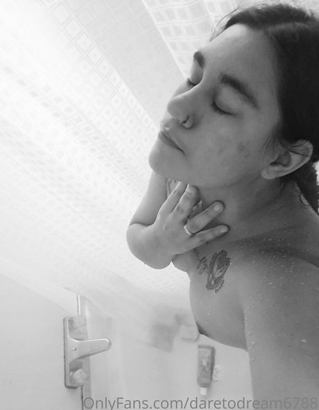 daretodream6788 hermosa actriz imagen