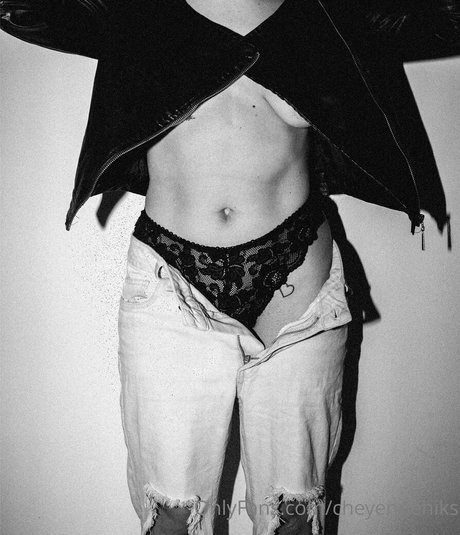 cheyennehiks desnudos estrella imágenes