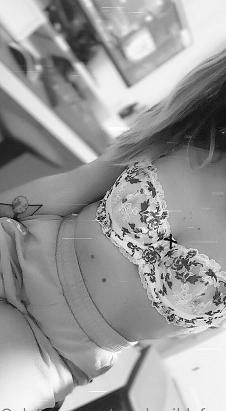 norskevildefree hermosa modelo galería