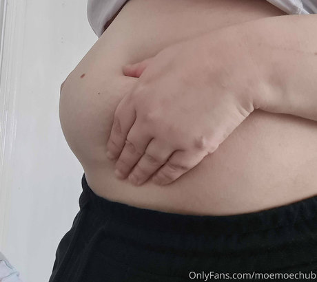 moemoechub actriz sexual galerías