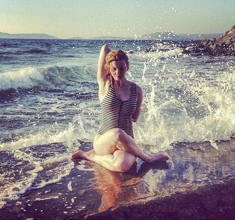 Demet Yoruc sexo estrella porno galerías