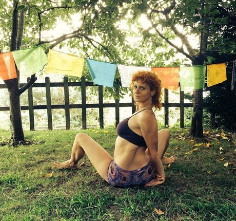 Demet Yoruc estrella porno exclusiva imágenes