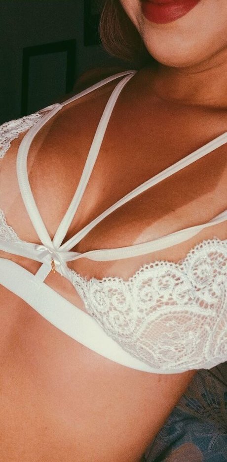 Ysseneg estrella del arte fotos