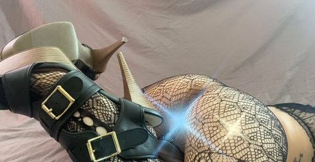 mercurymars modelo sexy foto