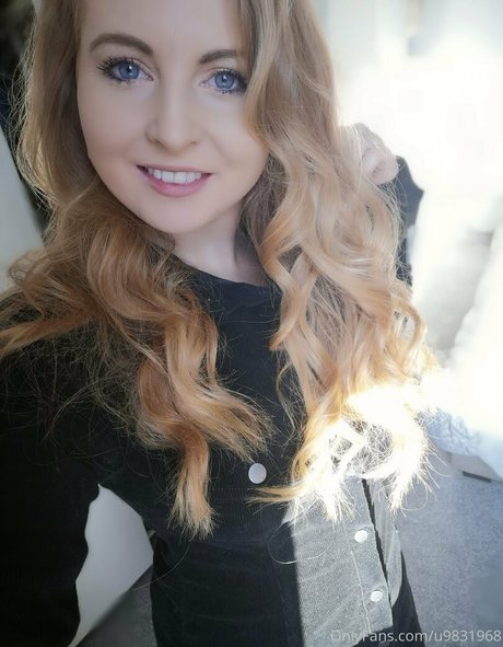 gushinggeegeefree estrella sexy archivo